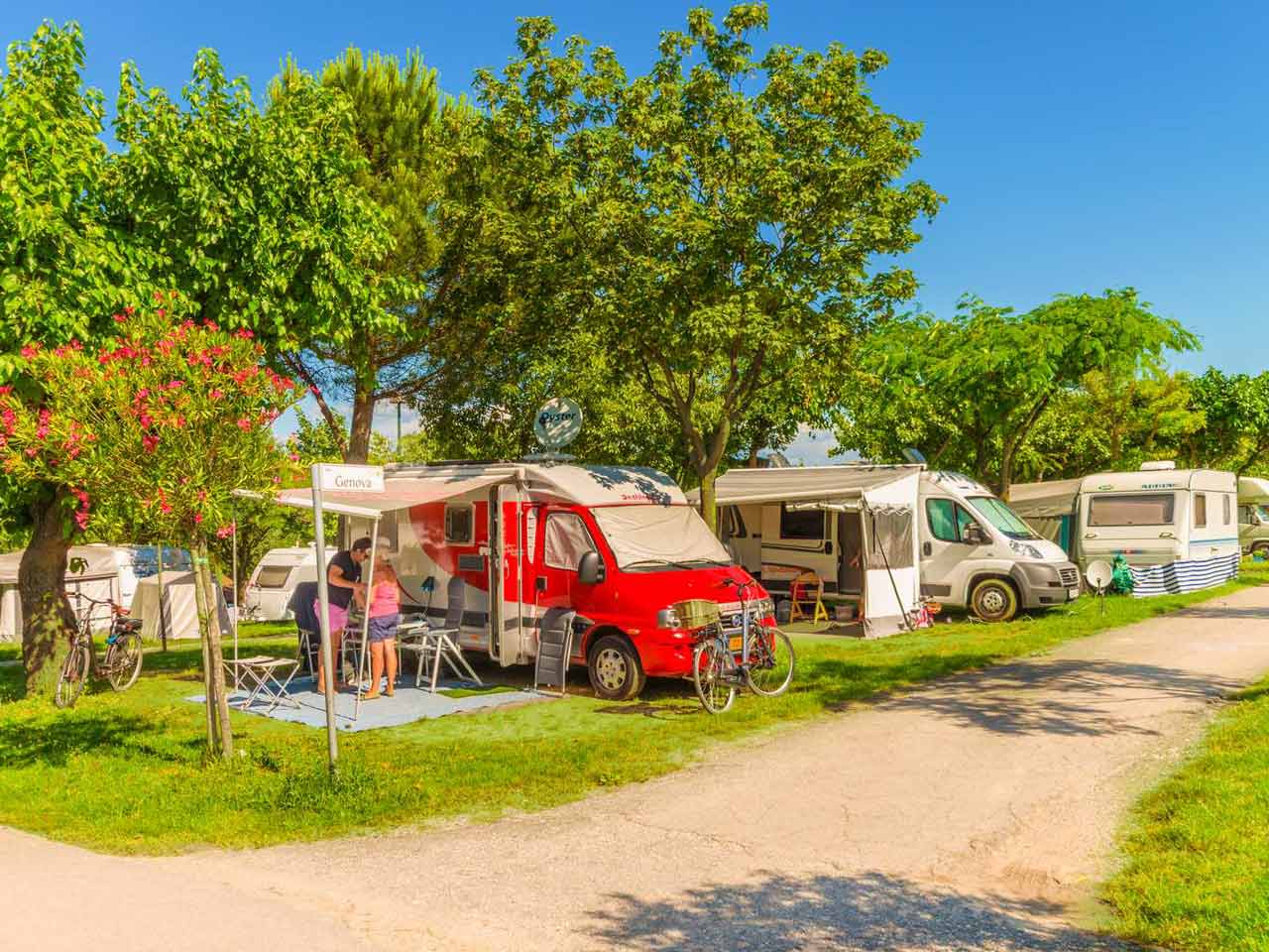 Camping Spiaggia Doro Convenzioni E Aree Di Sosta Camper E Caravan Pleinairclub 8100